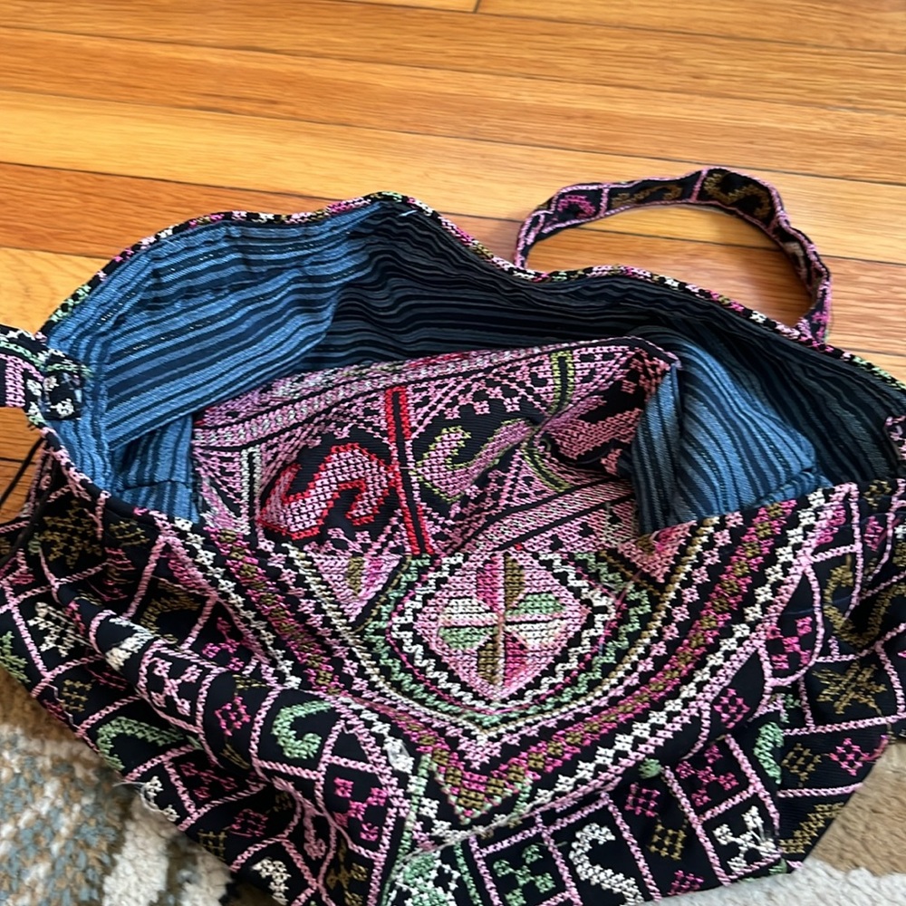 Embroidered Drawstring Bag - image 3